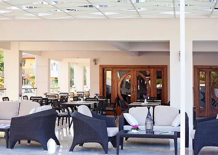 Montana Hotel 3*