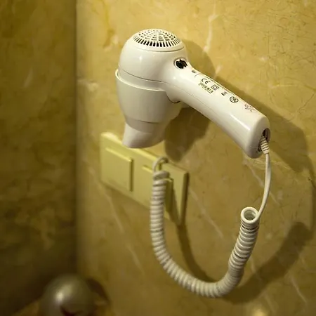 Hotel Montana 3*