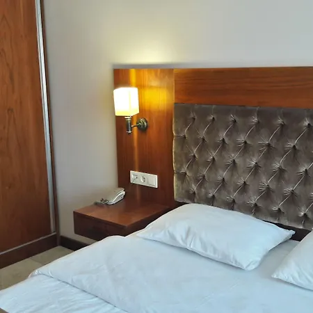 Montana 3* ダルヤン