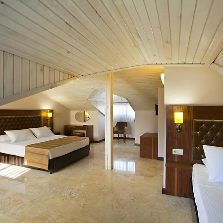 Hotel Montana